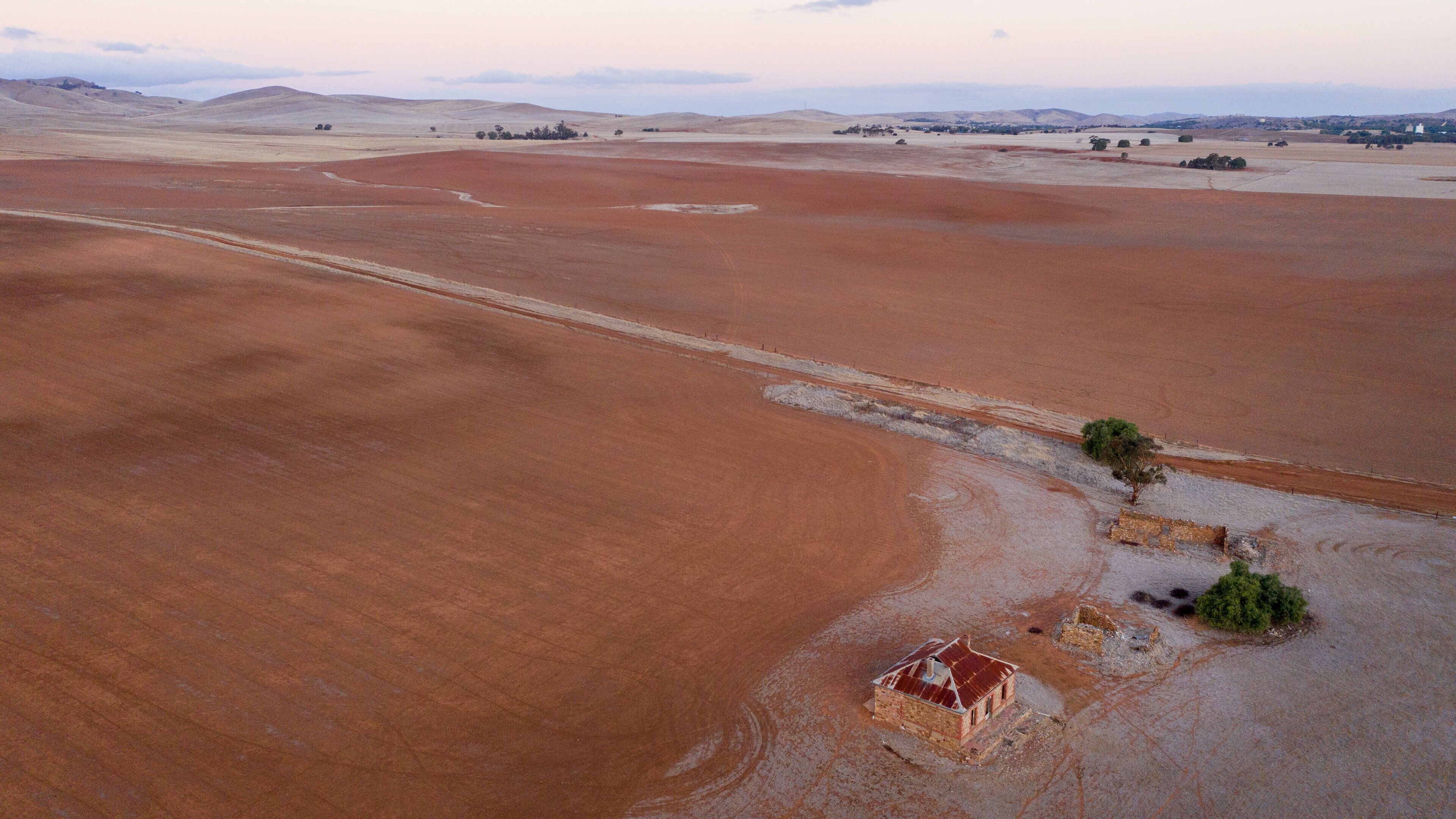 Burra featuring landscape views and tranquil scenes