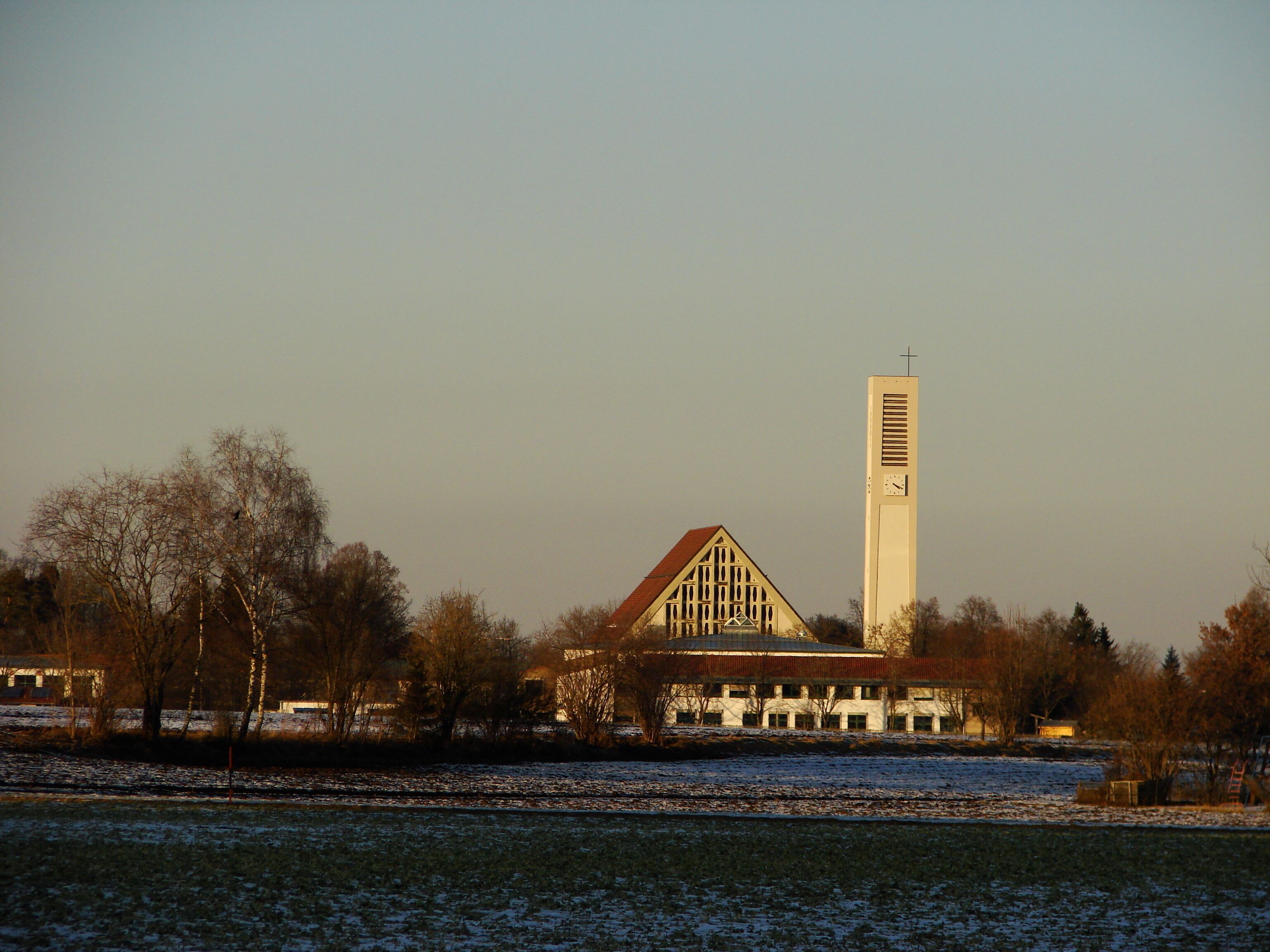 Die Pfarrkirche St. Bartholomäus in Deisenhofen, Gemeinde Oberhaching