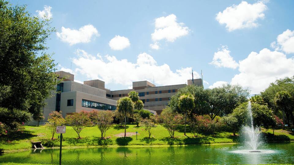 Jacksonville_SaintVincentsMedicalCenterSouthside_6156516_01