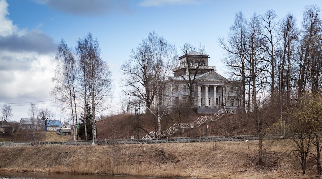 Rozhdestvenno