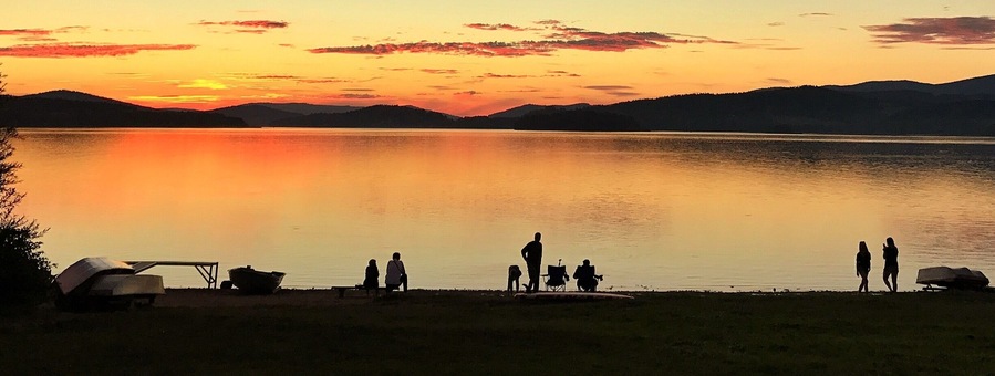 Lake Lipno, Czech Republic. 30 mins drive from Cesky Krumlov a local UNESCO endorsed town. Beautiful views, camping and facilities are readily available on site. You can do boating, cycling, fishing, the list is endless 👌