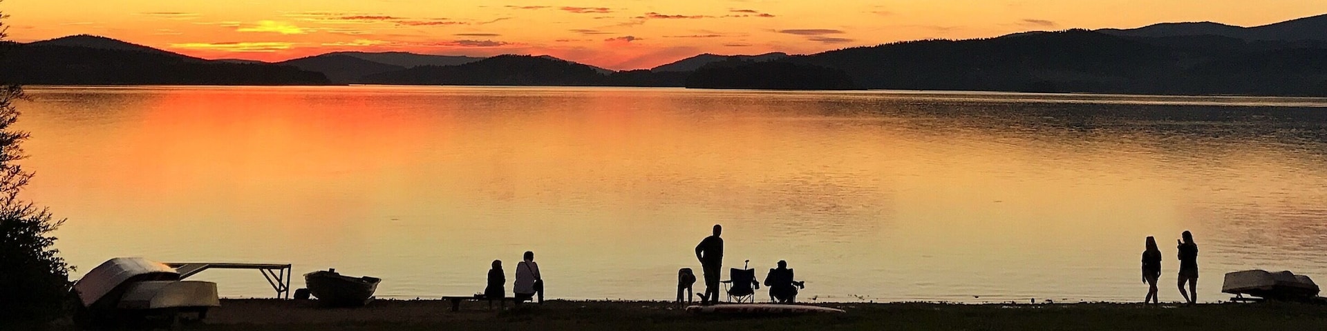 Lake Lipno, Czech Republic. 30 mins drive from Cesky Krumlov a local UNESCO endorsed town. Beautiful views, camping and facilities are readily available on site. You can do boating, cycling, fishing, the list is endless 👌