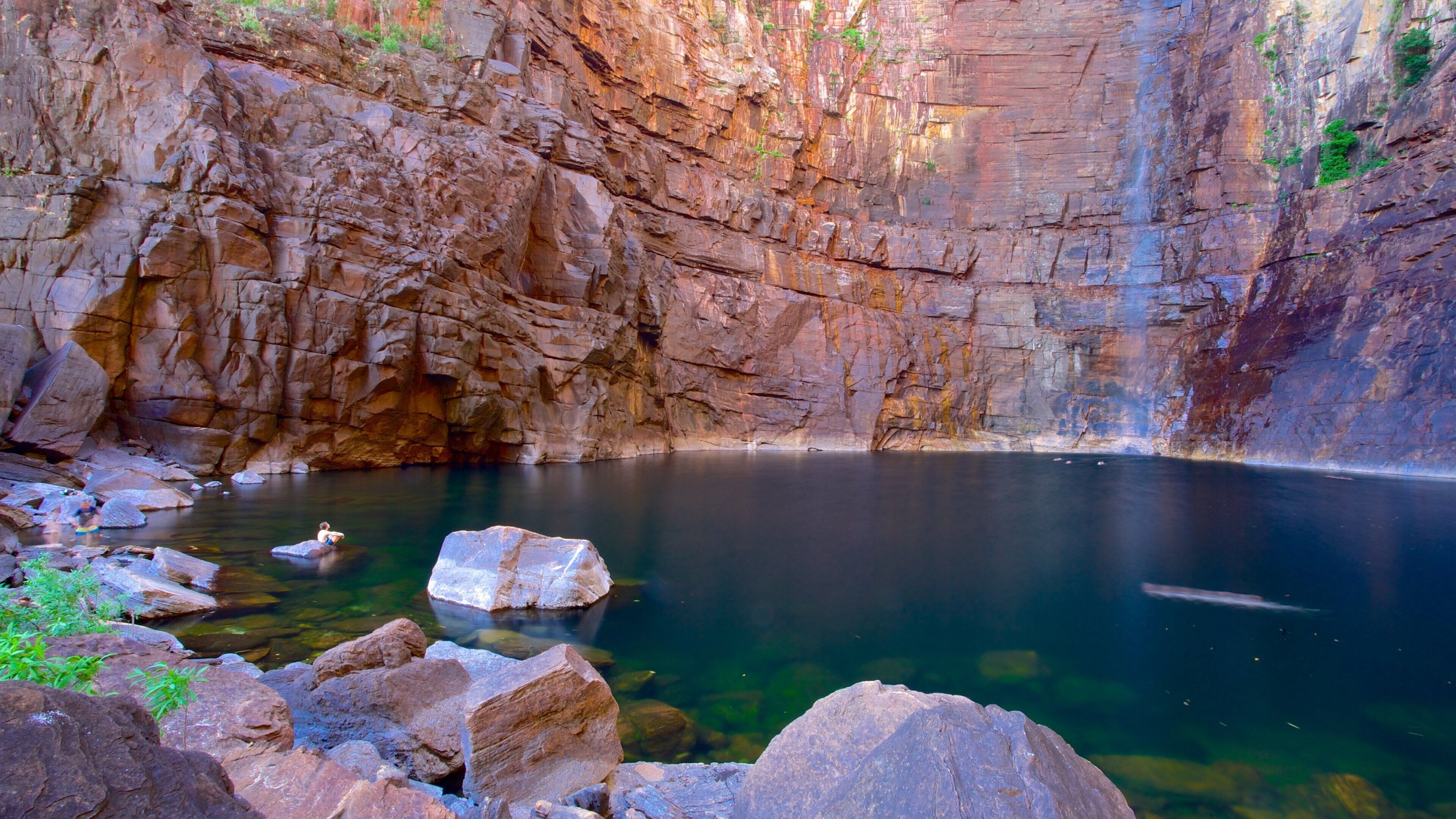 Cascades Jim Jim qui includes gorge ou canyon