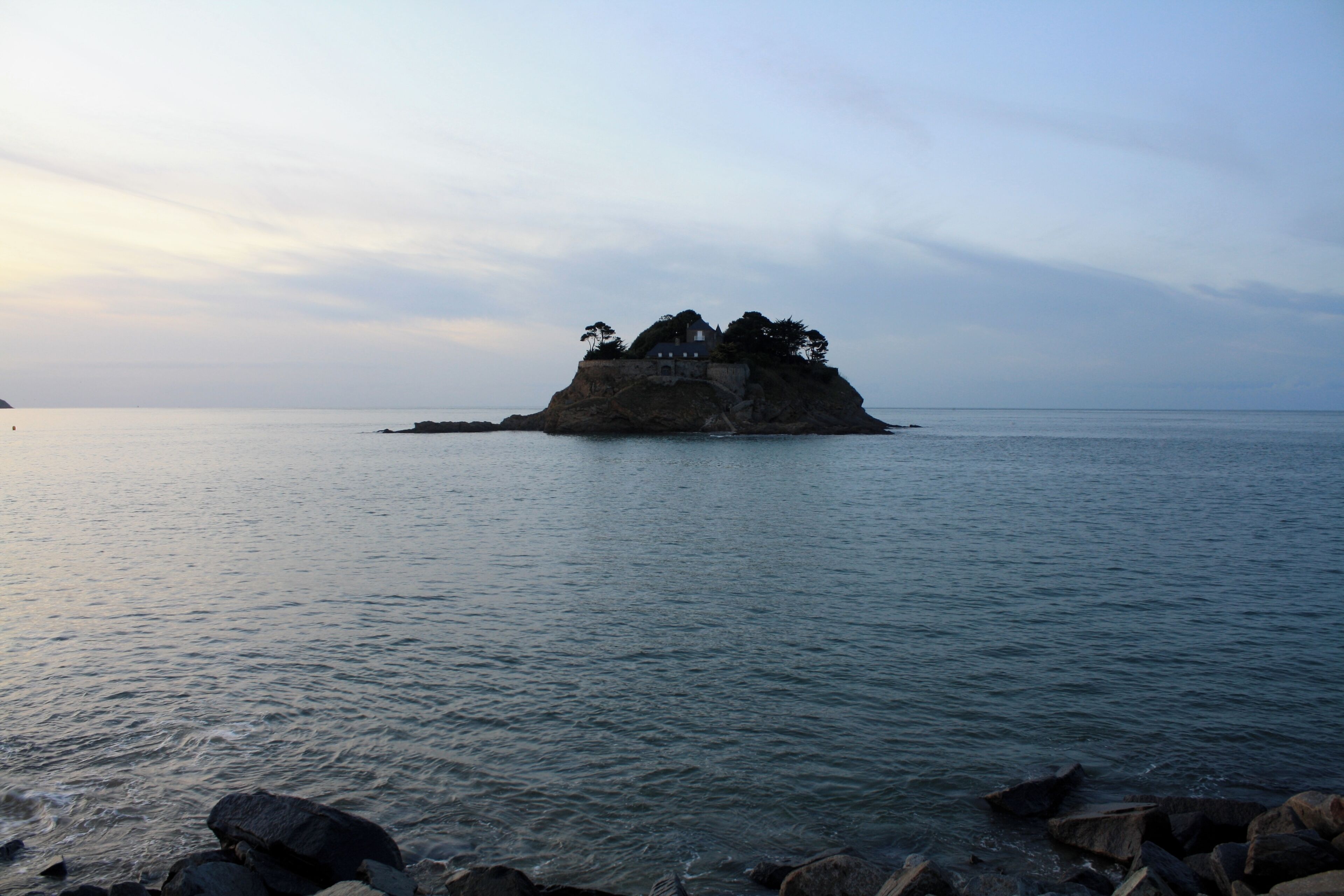 Bay of Guesclin and Fort Guesclin during flood
