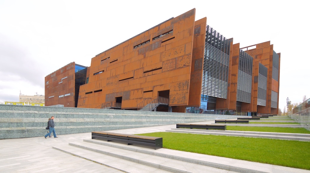 Solidarity Museum ซึ่งรวมถึง สถาปัตยกรรมสมัยใหม่