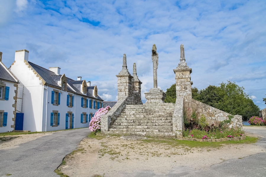 Saint-Cado in Brittany, the ordeal monument in the center of the village, on a small island
