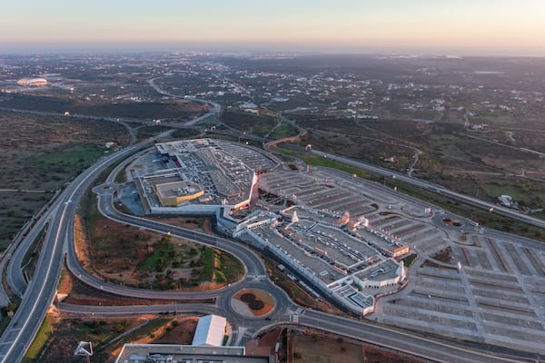 Commercial center logistics and sales in Portugal Algarve Loule area. Mar Shopping.