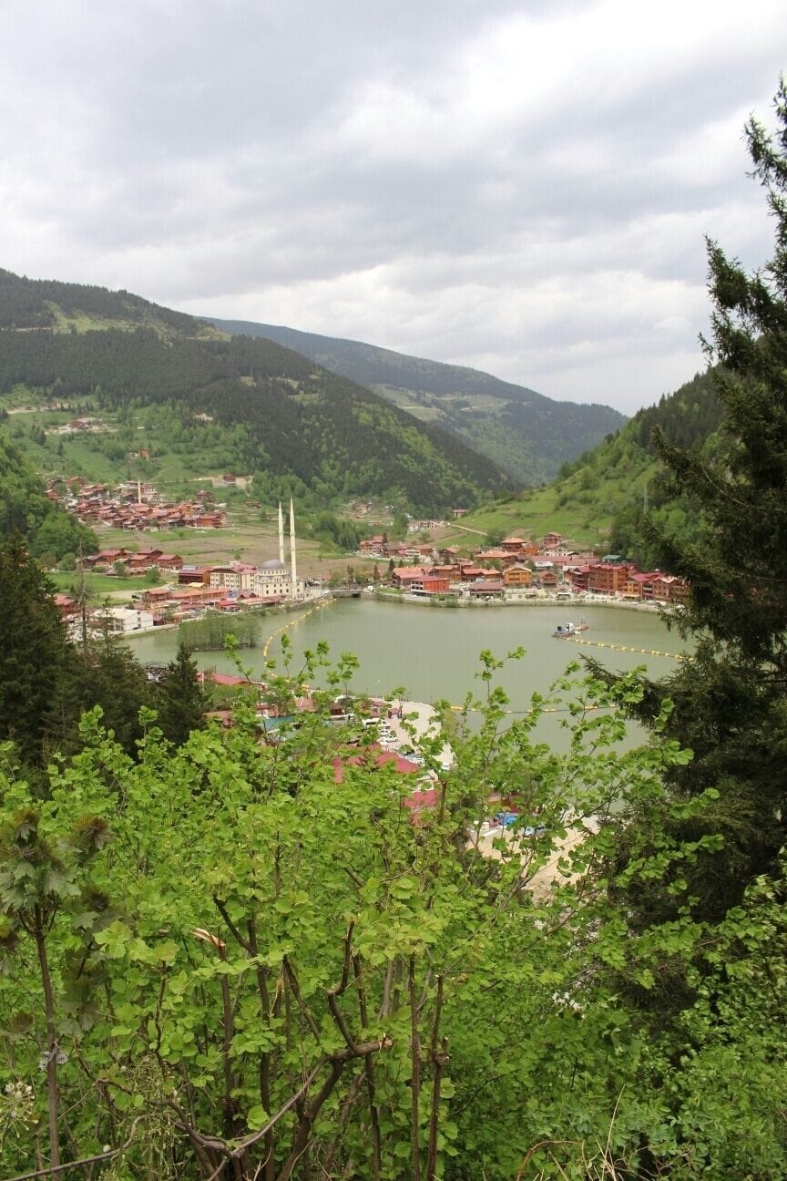 Uzungöl, Çaykara, Trabzon,
Turkey 
#SpringFun 
