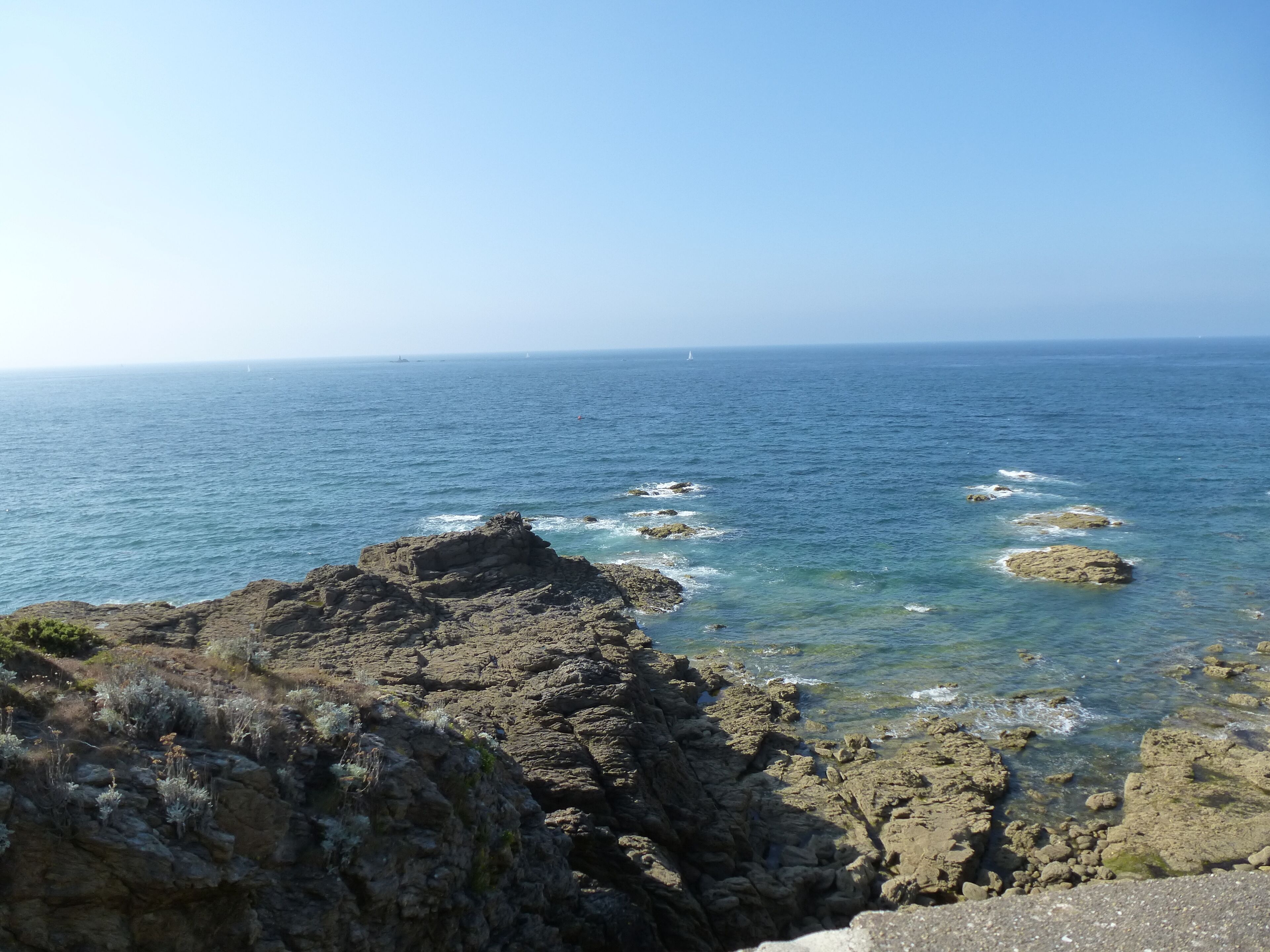 la pointe du decollé