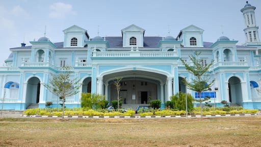Sultan Ismail Mosque in Muar