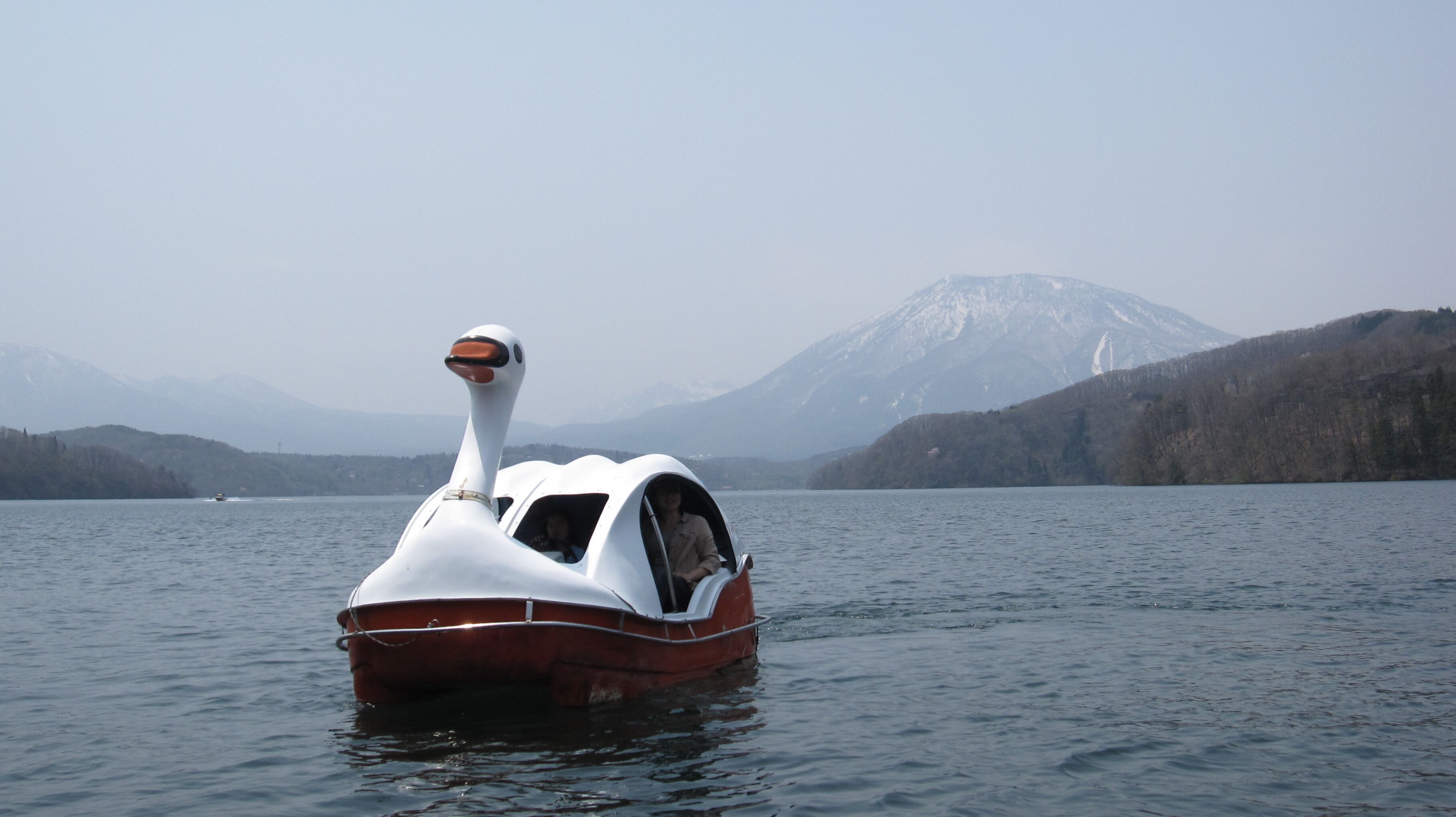 Mt. Kurohime from a swan boat in Lake Nojiri