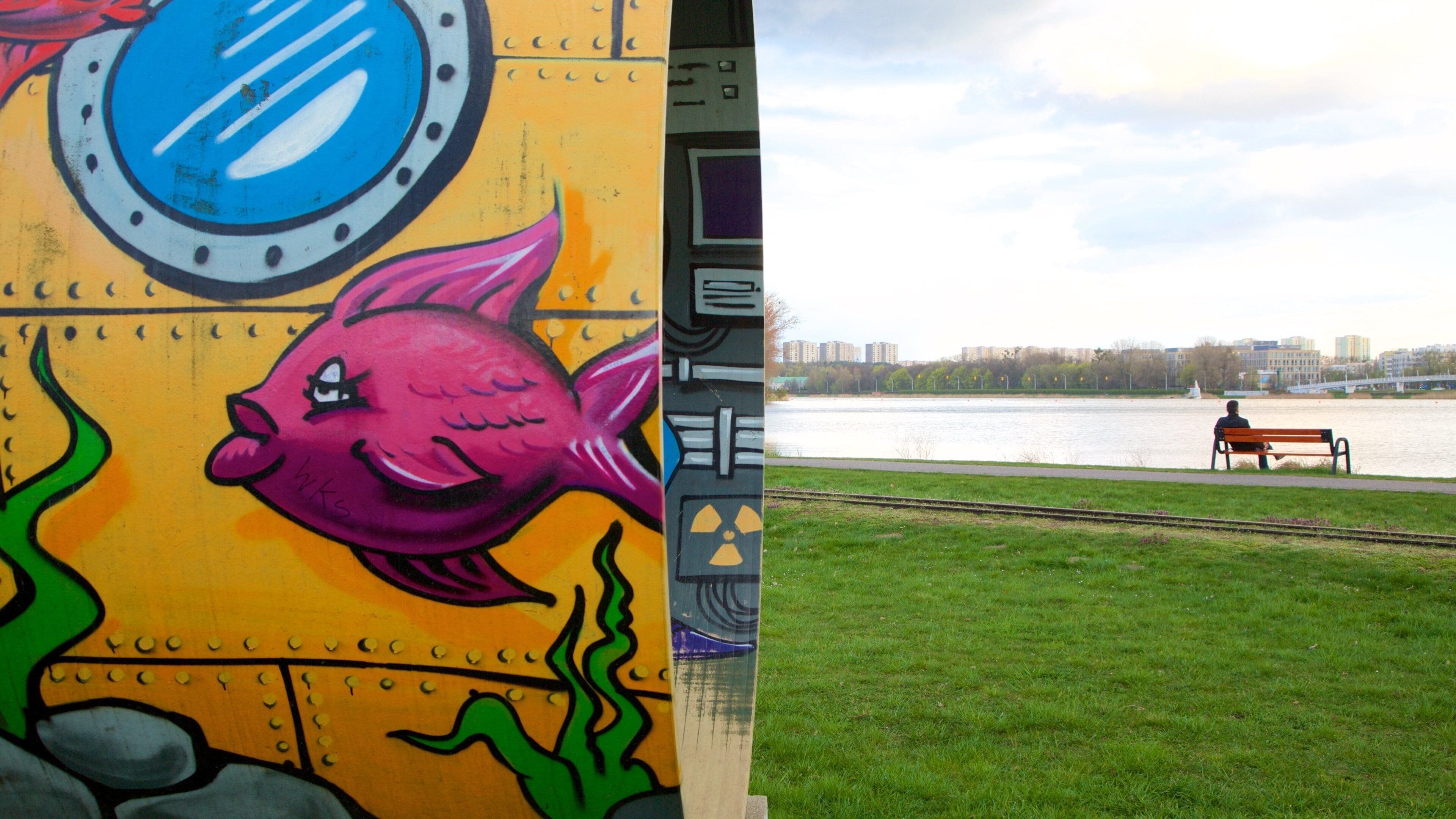 Malta Lake which includes outdoor art and a lake or waterhole