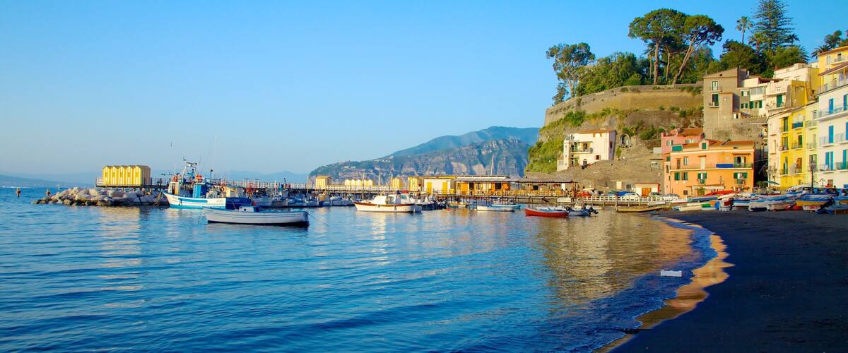 Marina Grande showing a bay or harbor and general coastal views