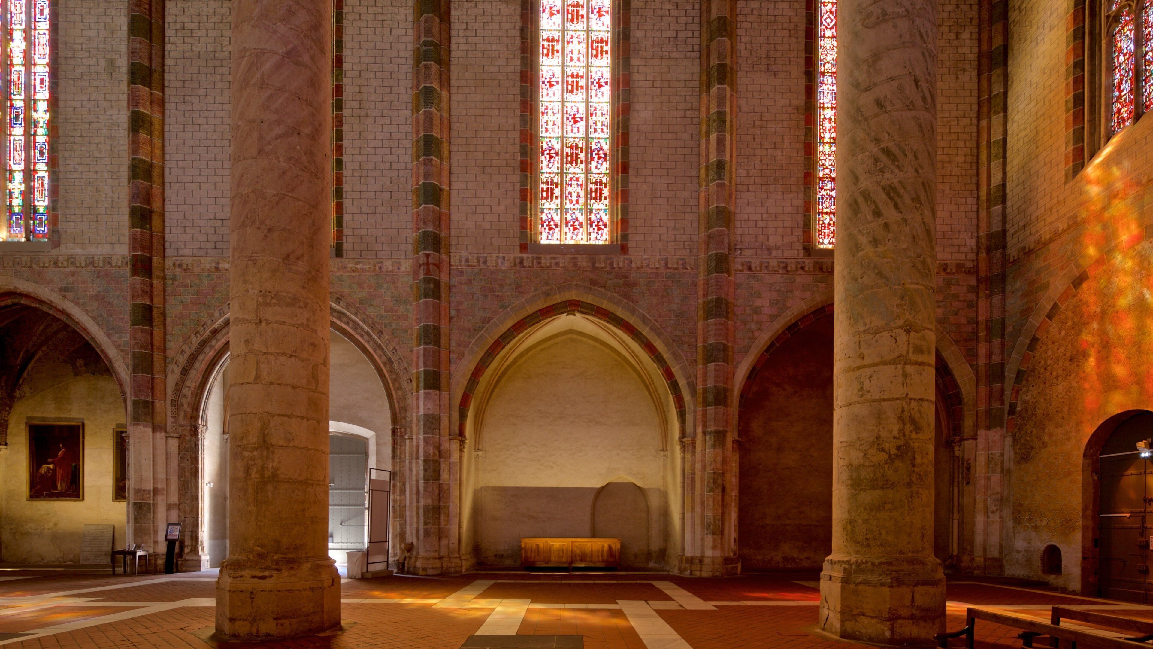 Église des Jacobins inclusief een kerk of kathedraal, interieur en historisch erfgoed