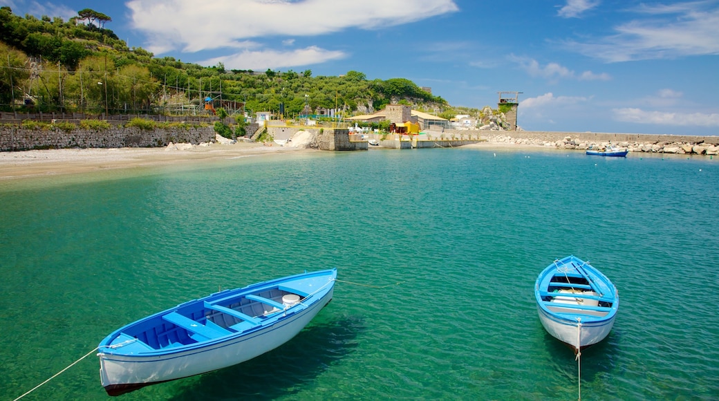 Sorrento qui includes navigation et vues littorales