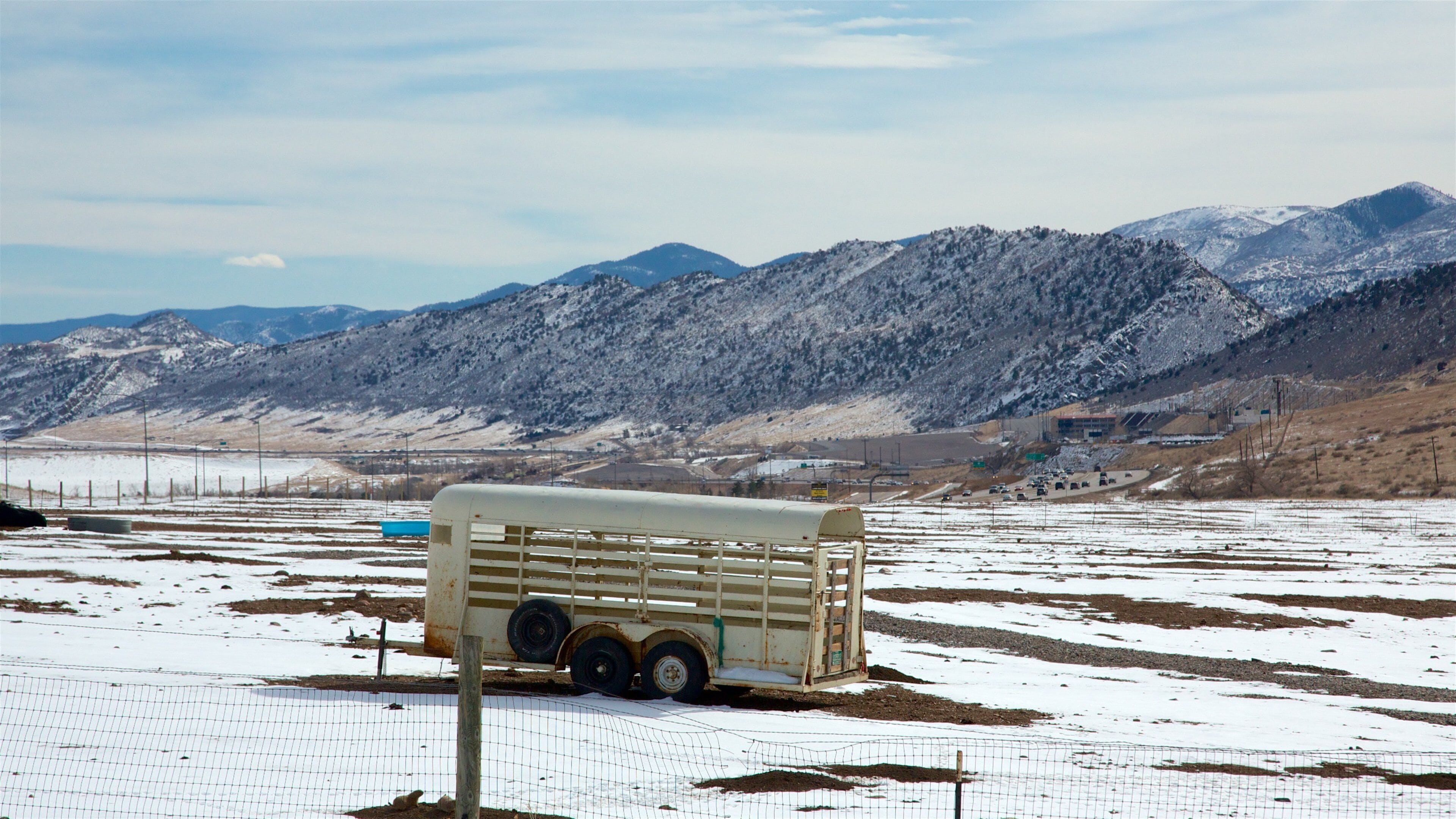 Dinosaur Ridge som viser rolig landskap, snø og landskap