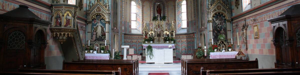 Italy, South Tyrol, Franzensfeste. The Parish church “Sacred Heart of Jesus”” built in 1899 in neo-Romanesque style on plan of Franz von Neumann and under the direction of Josef Huber. On the occasion of the centenary were brought to light the frescoes representing the birth and the resurrection of Christ.