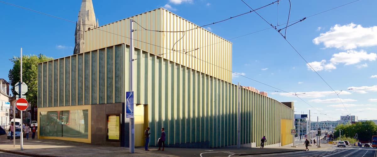 Nottingham Contemporary que incluye escenas urbanas
