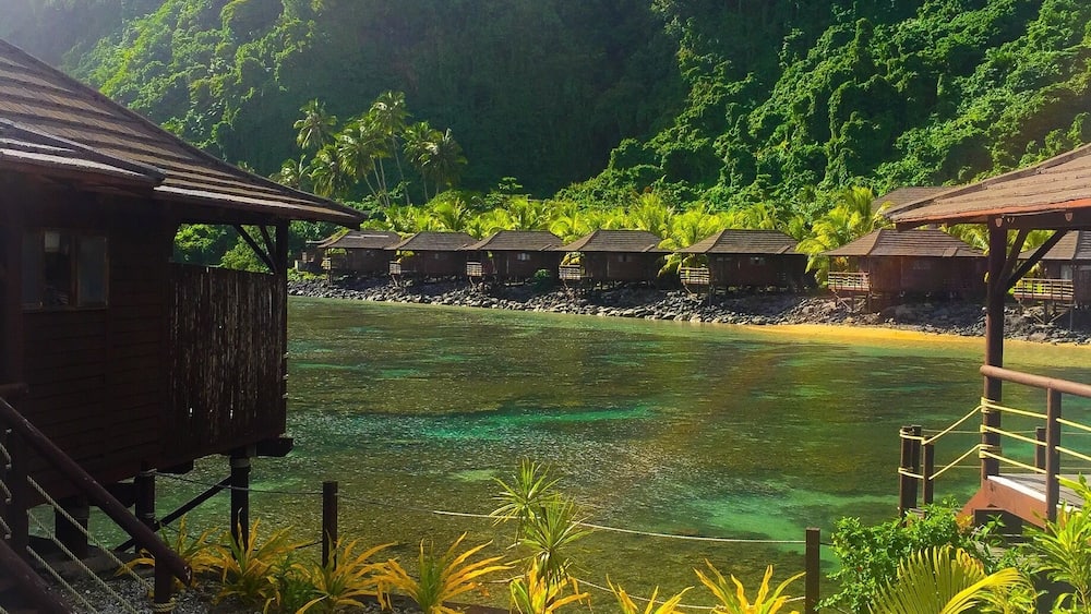 Lush Greens Clear Waters 🇼🇸😍