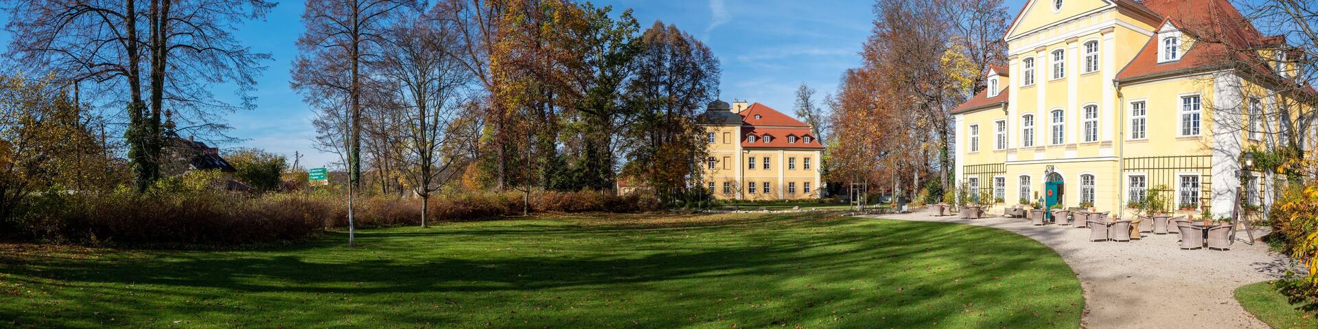 Valley of Palaces and Garden - Dolina Palacow i Ogrodow - Palace in Lomnica, Schloss Lomnitz