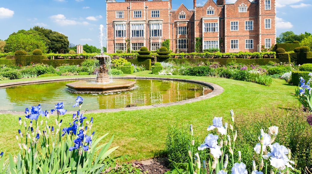 Hatfield House
