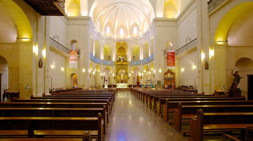 San Nicolasin katedraali joka esittää sisäkuvat, uskonnolliset aiheet ja kirkko tai katedraali