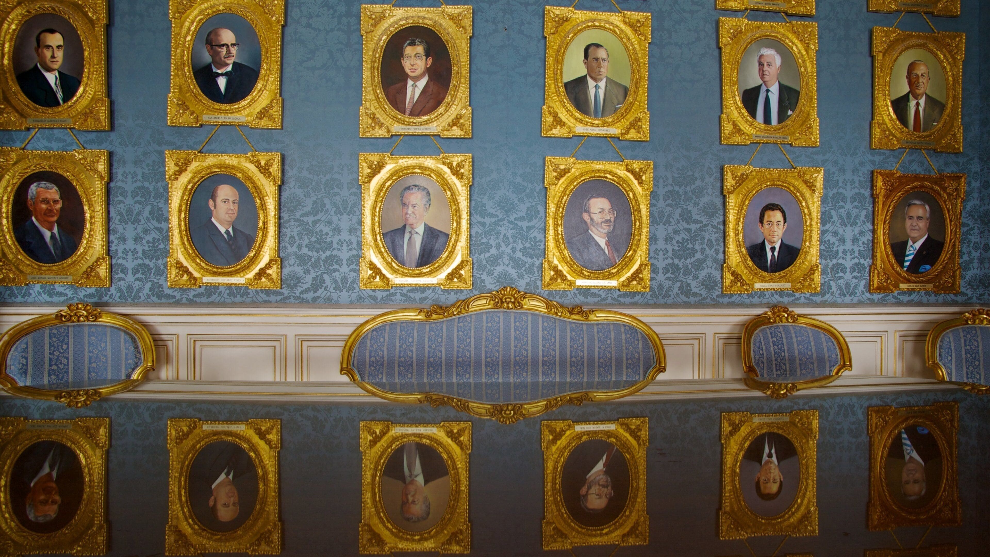 Gemeentehuis van Alicante inclusief een overheidsgebouw en interieur