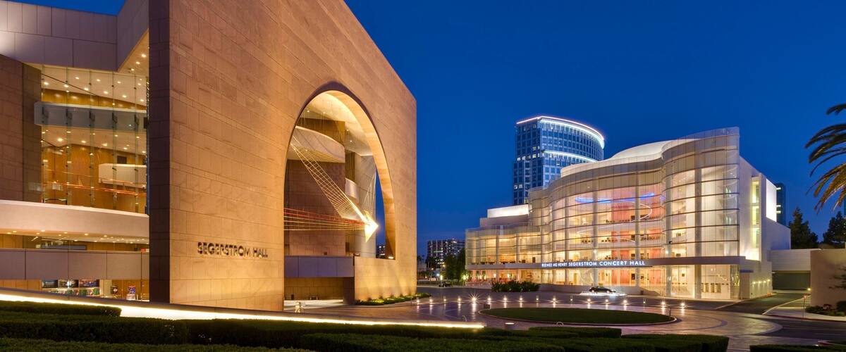 Segerstrom Center for the Arts featuring art, night scenes and skyline