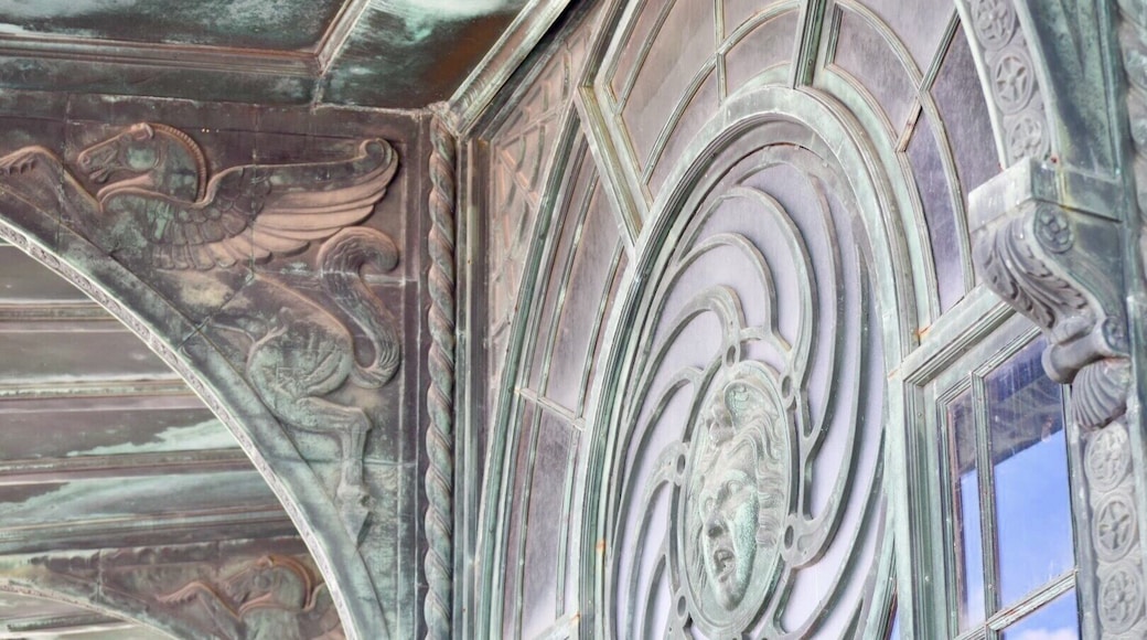 Sentinels of the abandoned Carousel House