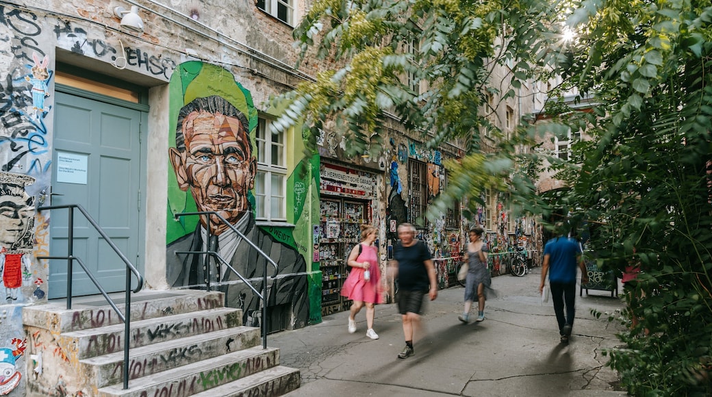Hackescher Markt which includes street scenes and outdoor art