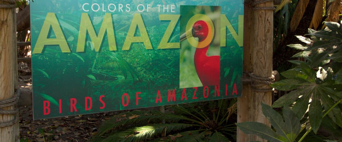 Santa Ana Zoo featuring signage and zoo animals