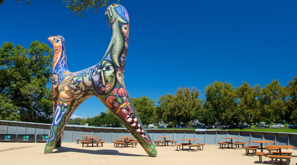 Parque Birrarung Marr ofreciendo arte al aire libre