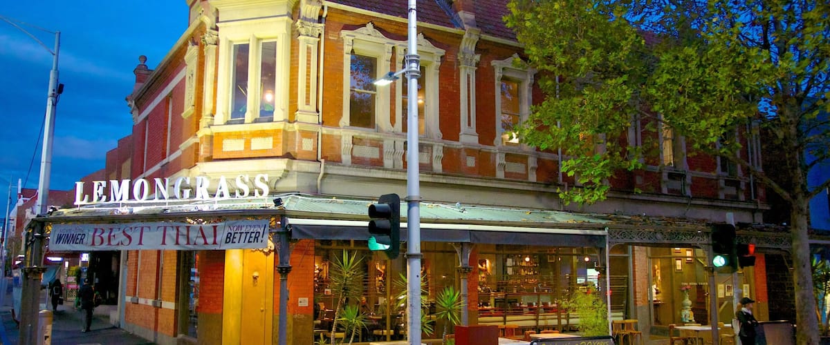 Calle Lygon que incluye imágenes de calles, una ciudad y arquitectura patrimonial