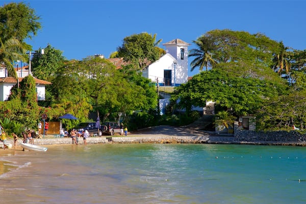 Praia Bones welches beinhaltet allgemeine Küstenansicht, Küstenort und Sandstrand