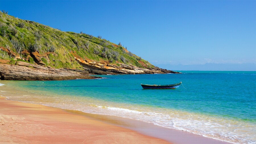 Joao Fernandes Beach showing a sandy beach and general coastal views