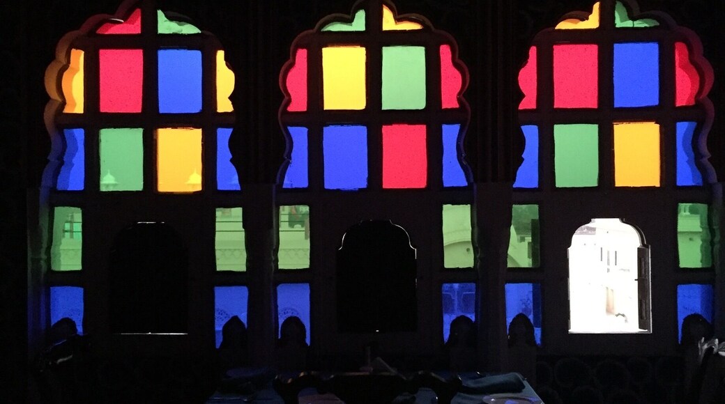 Threw the looking window #stunningstructures