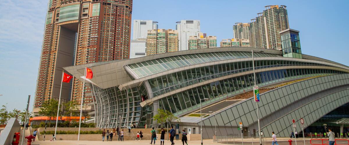 West Kowloon showing a square or plaza, modern architecture and a skyscraper