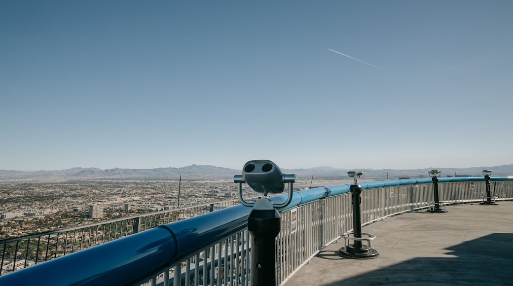 Stratosphere Tower showing views