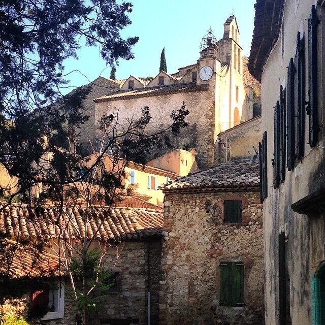 Discovering the great wine culture of Provence - fun fact: we met the mayor and one of the best wine makers of the city. #wine #France #Gigondas #Provence #EuroRoadTrip #roadtrippin #villages #girlstrip #enrouteToBCN #summer2014