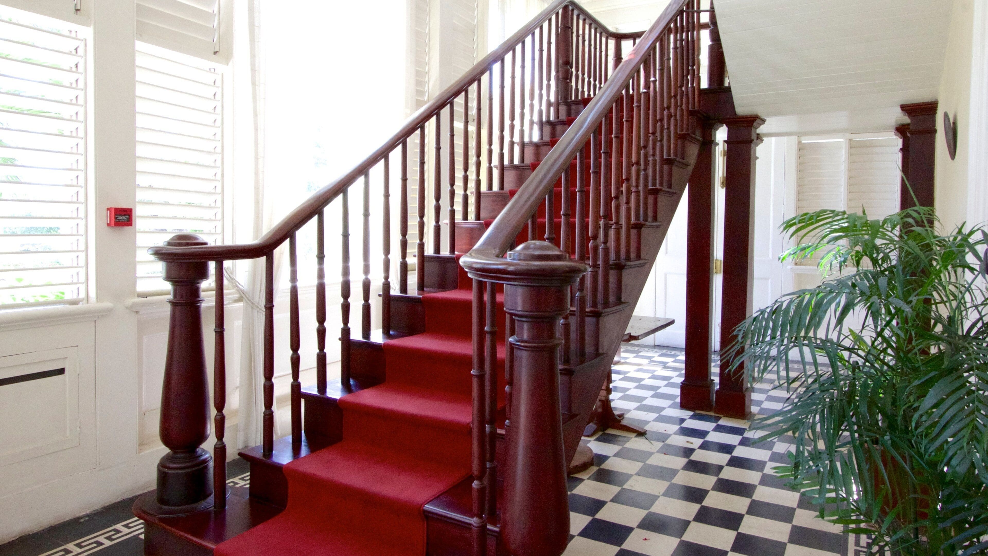 Devon House som inkluderer innendørs og historisk arkitektur