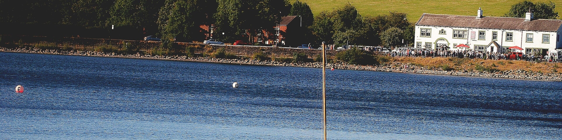 Pleasant  nature  walk  and  educational   activities