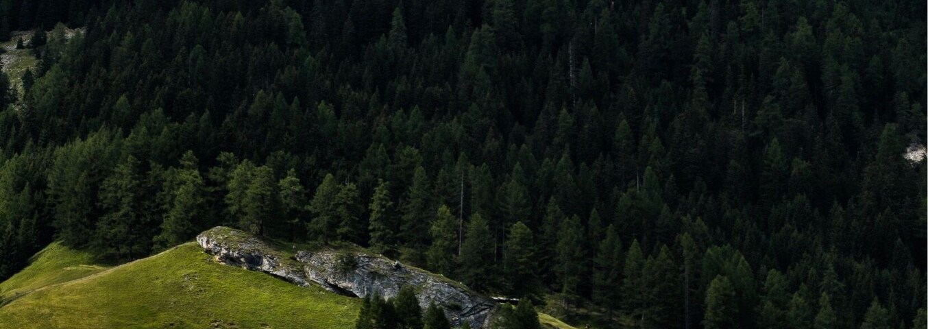 The 9,752' (2,973m) Teurihorn looms over the village of Splügen. With well-marked trails throughout the country and backcountry huts, Switzerland is a great hiking destination. #mysummervacation #lifeatexpedia #hiking #mountains #Switzerland