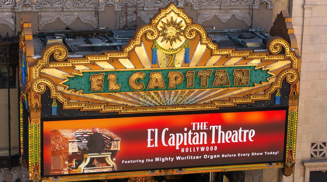 El Capitan Theatre featuring signage