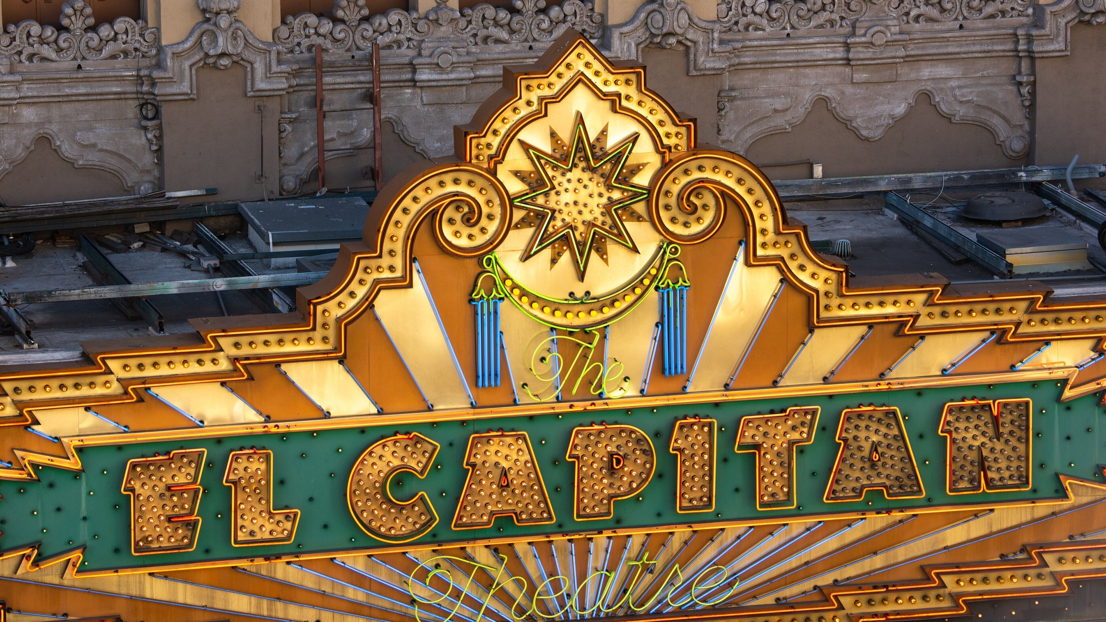 El Capitan Theatre featuring signage