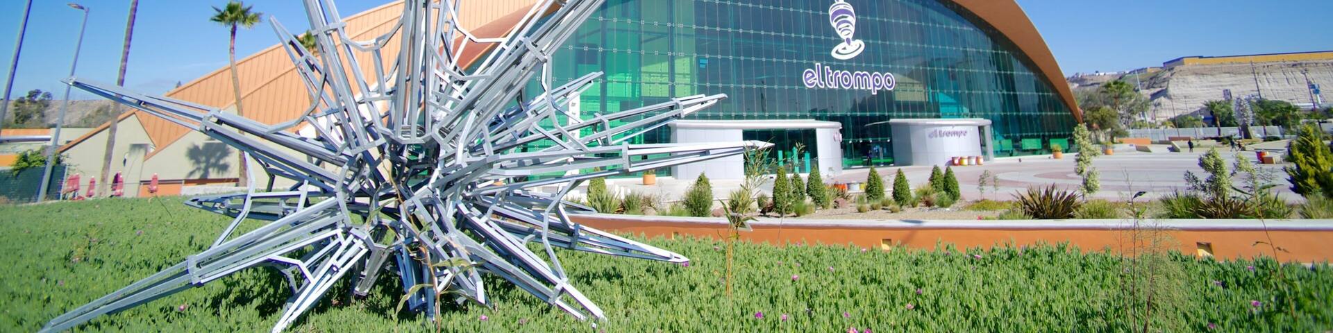 Musée interactif El Trompo de Tijuana qui includes art en plein air