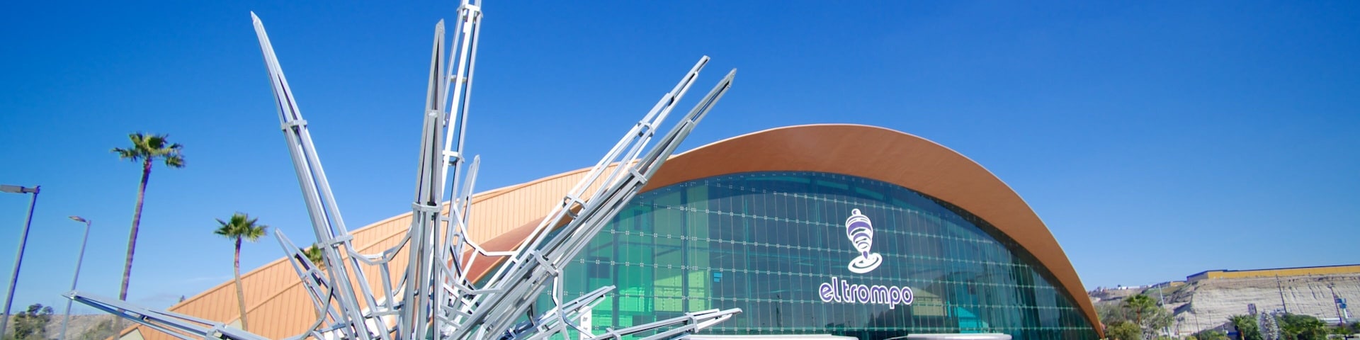 Museo interactivo El Trompo Tijuana ofreciendo arte al aire libre