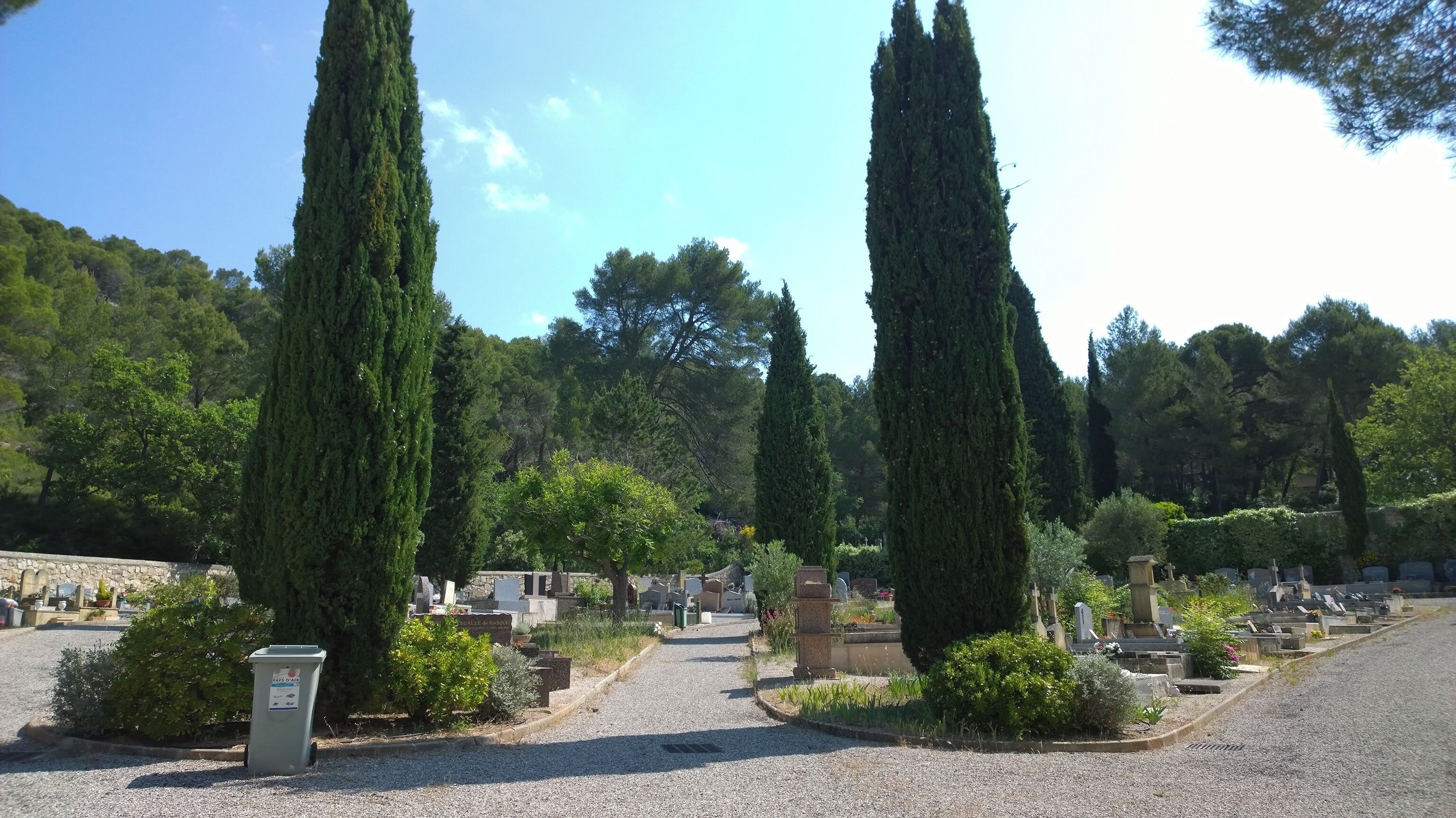 Cimetière du Tholonet