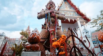 Wat Kunnatee Ruttharam. Buddhist temple in Bangkok Thailand.