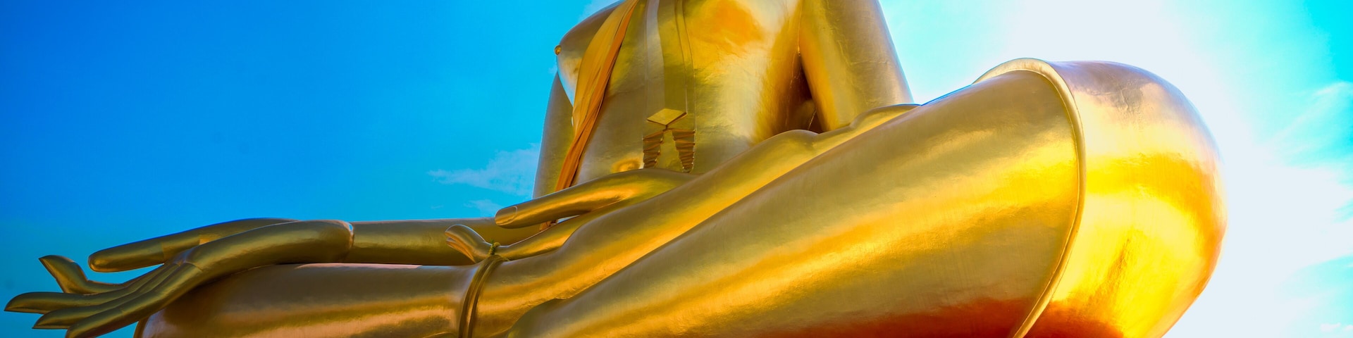 Lam Luk Ka, Bangkok, Thailand - October 27, 2019 : Wat Prachum Rat - Golden Statue