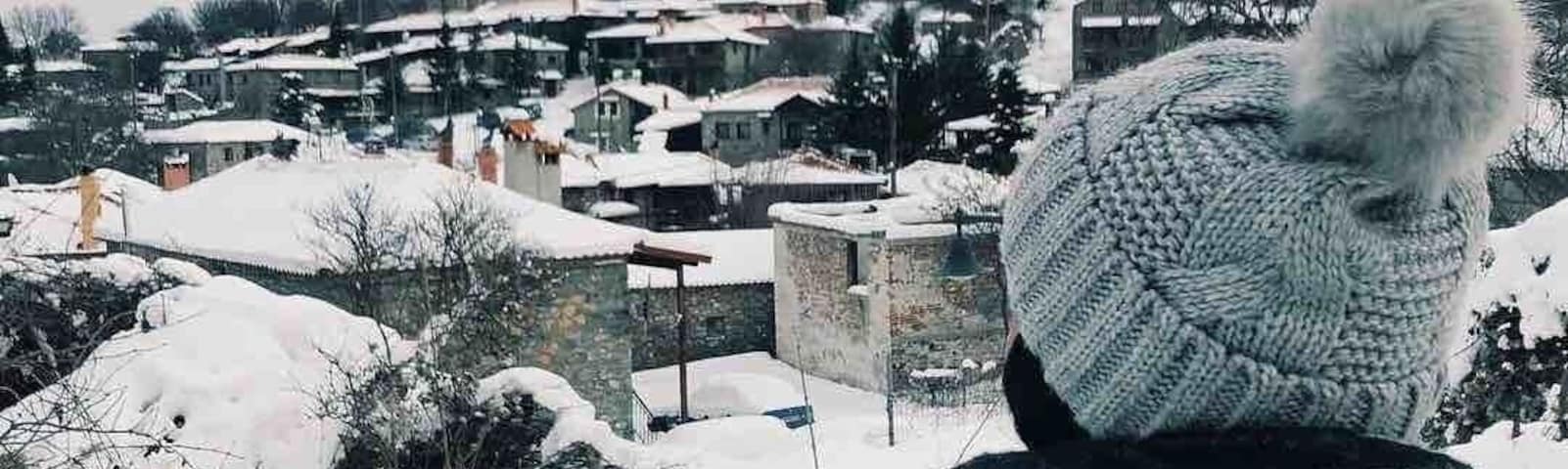 Snow... makes everything better ❄️